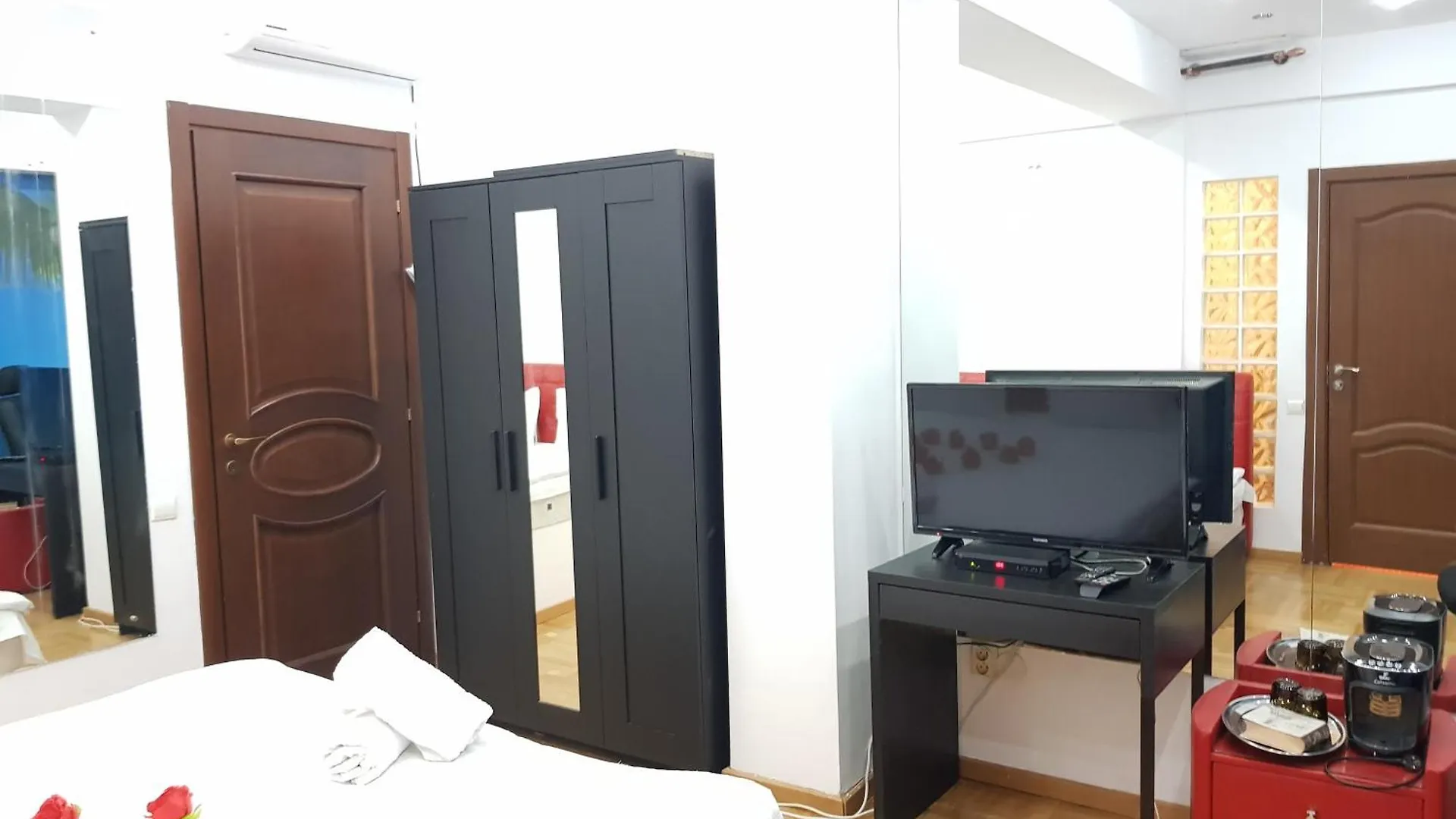 아파트 Spa Mega Mall Monza National Arena 부쿠레슈티